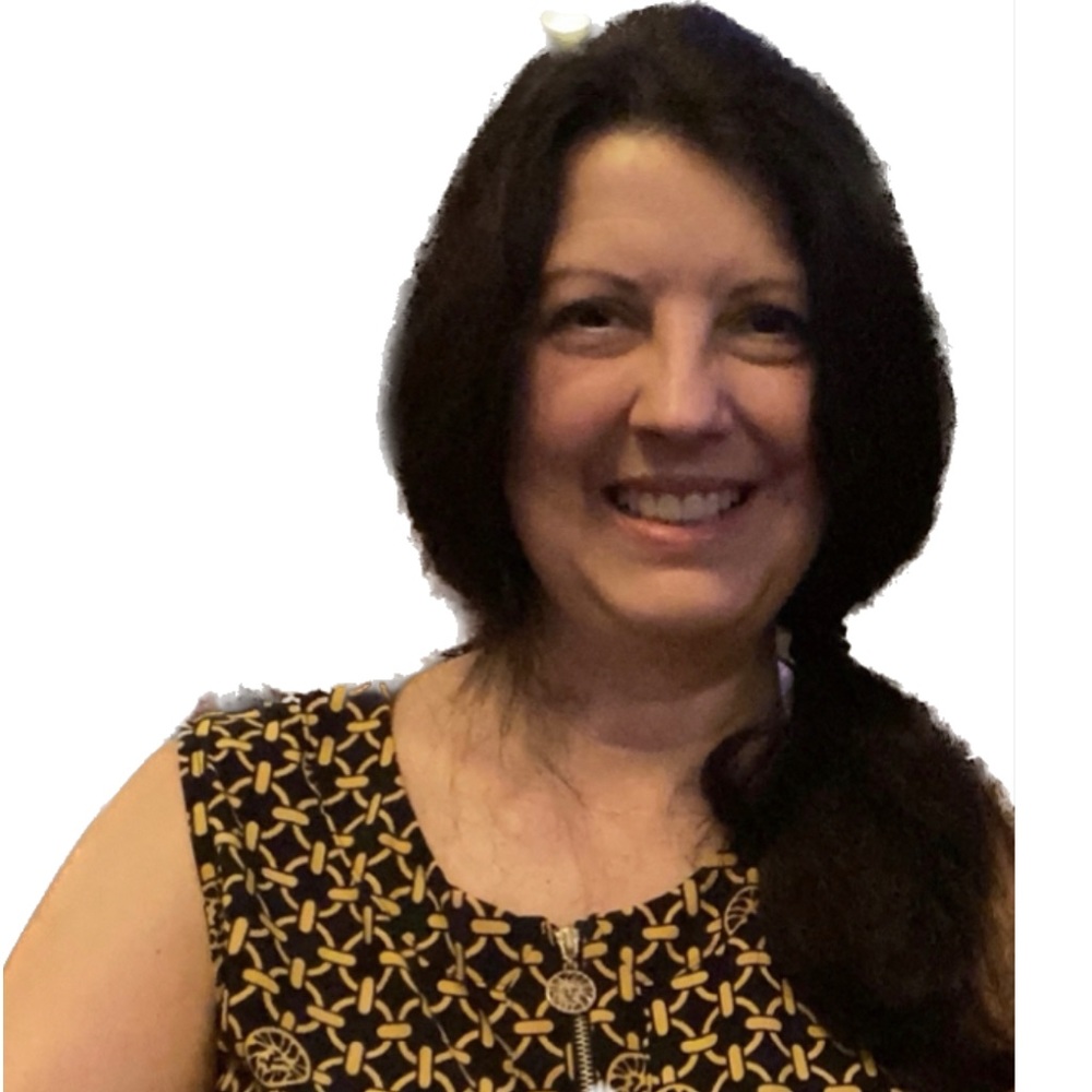 Meet your Posher, Suzanne